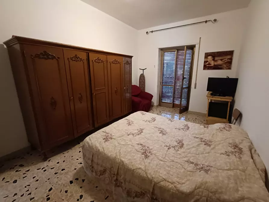 Immagine 1 di Camera in affitto  in Via Laterina a Roma