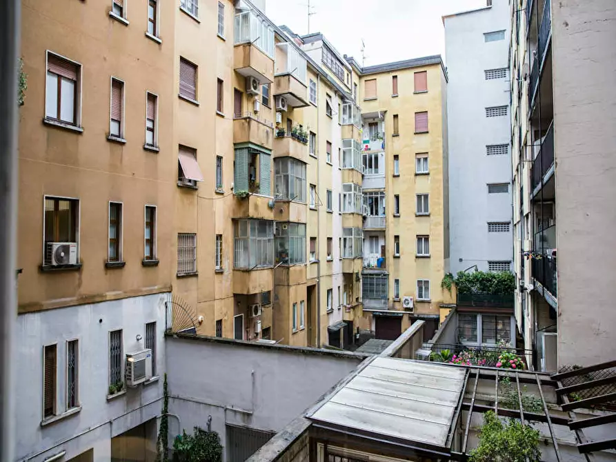 Immagine 9 di Camera in affitto  in Via Francesco Albani a Milano