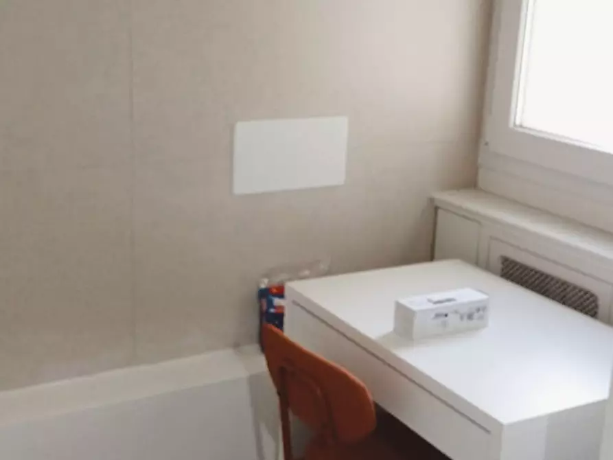 Immagine 4 di Camera in affitto  in Via Giovanni Brugnoli a Bologna