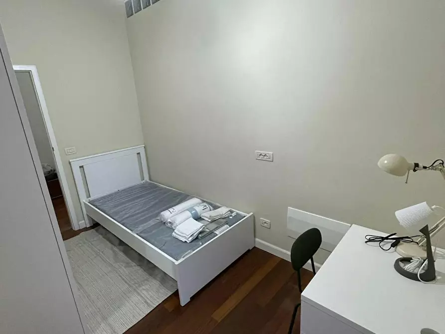 Immagine 4 di Camera in affitto  in Via Giovanni Brugnoli a Bologna