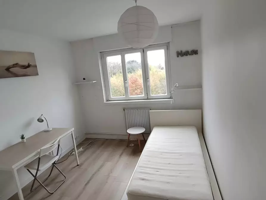 Immagine 7 di Camera in affitto  in Route de Vienne a Vénissieux
