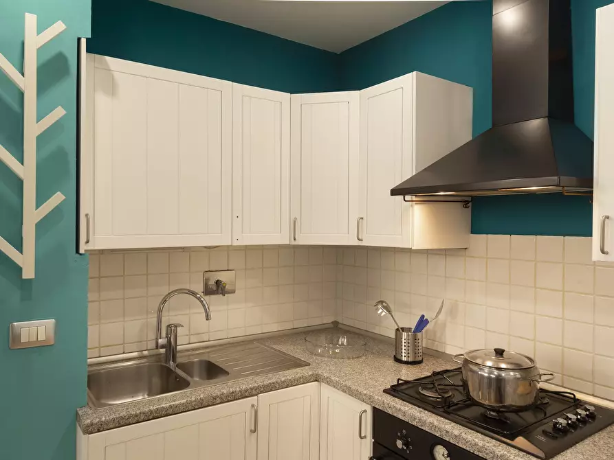 Immagine 5 di Appartamento in affitto  in Via Oreste Regnoli a Bologna