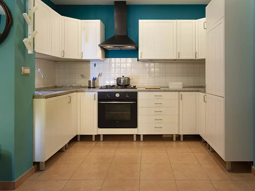 Immagine 6 di Appartamento in affitto  in Via Oreste Regnoli a Bologna