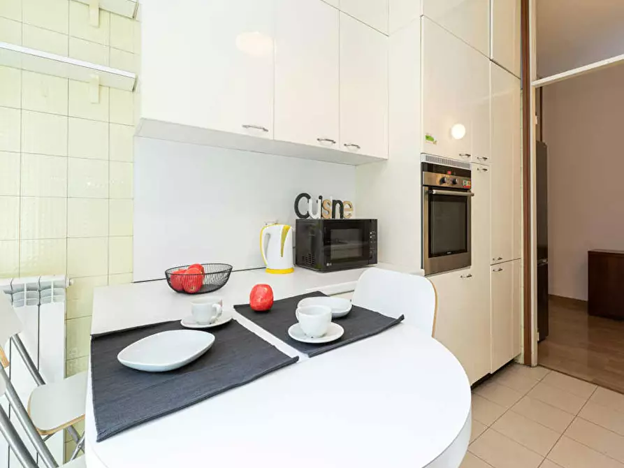 Immagine 10 di Camera in affitto  in Viale Emilio Caldara a Milano