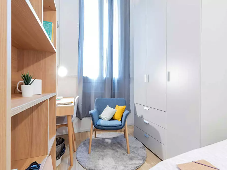 Immagine 3 di Camera in affitto  in Via Carlo Pedrotti a Torino