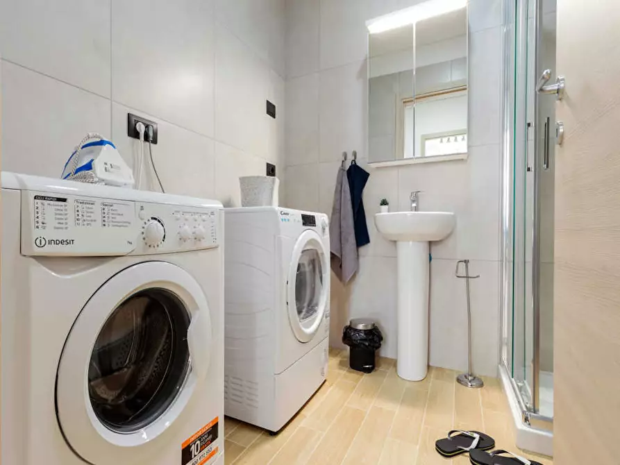 Immagine 10 di Camera in affitto  in Via Carlo Pedrotti a Torino