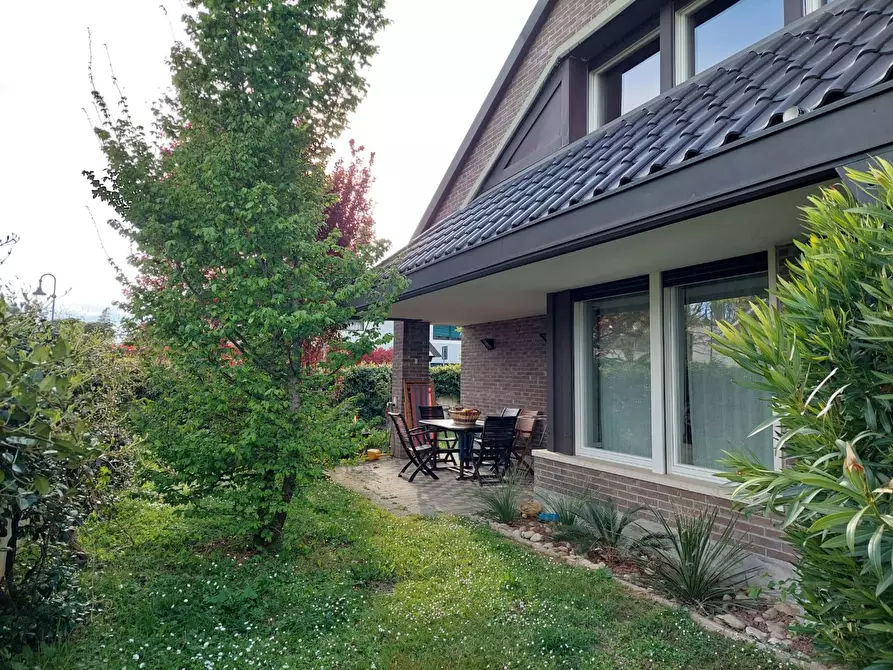 Immagine 6 di Camera in affitto  in Via Este a Padova