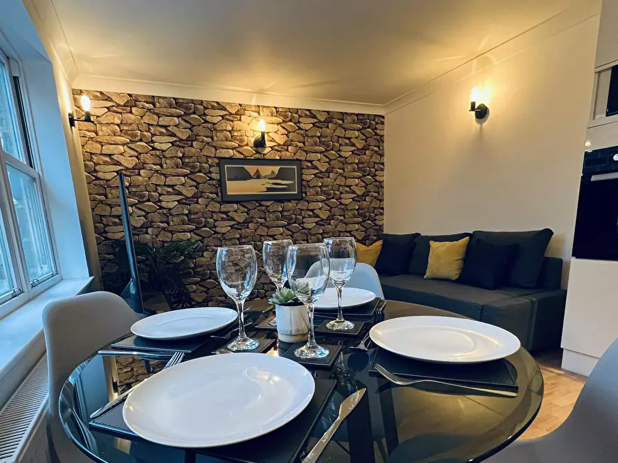 Immagine 6 di Casa indipendente in affitto  in West Grove Road a Harrogate
