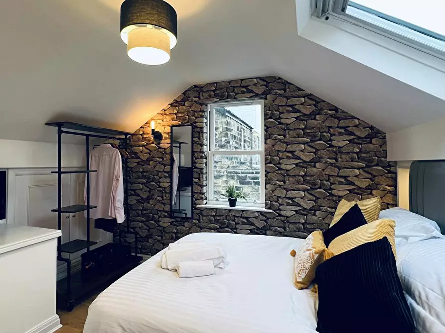 Immagine 2 di Casa indipendente in affitto  in West Grove Road a Harrogate