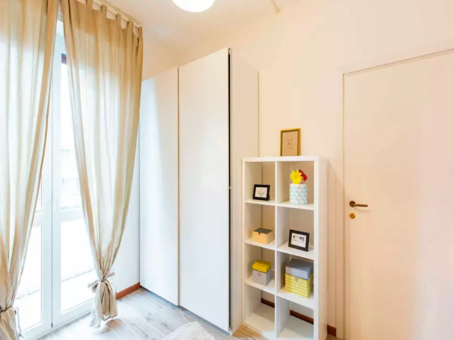 Immagine 5 di Camera in affitto  in Largo Cavalieri di Malta a Milano