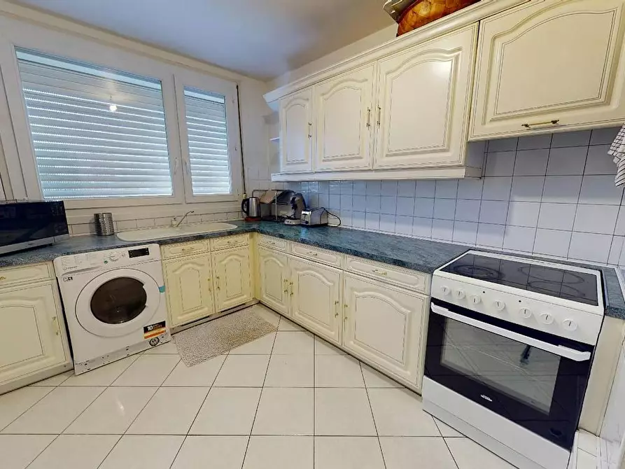 Immagine 8 di Camera in affitto  in Rue Henri Wallon a Saint-Étienne-du-Rouvray