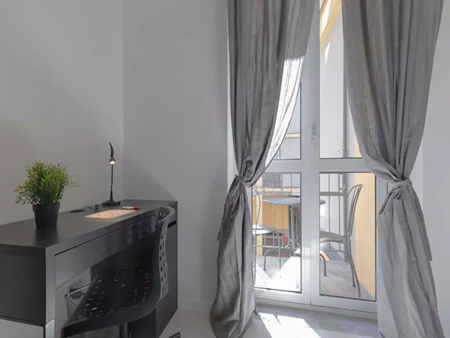Immagine 7 di Camera in affitto  in Via Cadibona a Milano