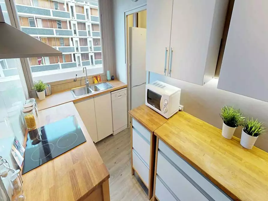 Immagine 8 di Camera in affitto  in Avenue du Président John F. Kennedy a Lille