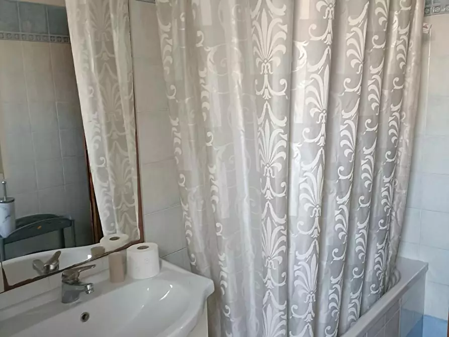 Immagine 6 di Camera in affitto  in Via Laterina a Roma