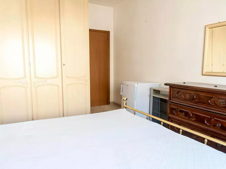 Immagine 3 di Camera in affitto  in Largo Valerio Bacigalupo a Roma