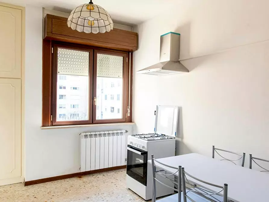 Immagine 6 di Camera in affitto  in Largo Valerio Bacigalupo a Roma