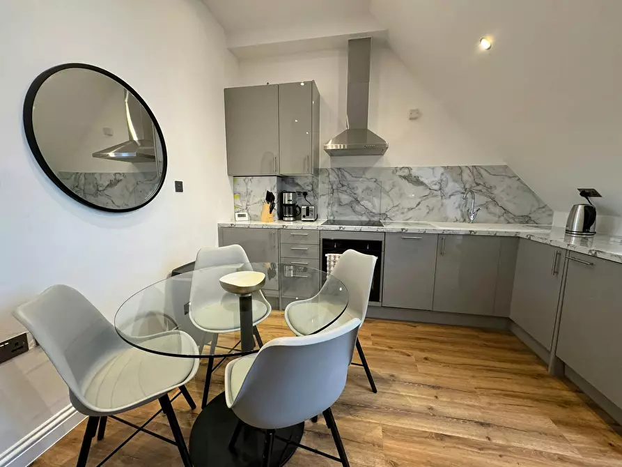 Immagine 7 di Appartamento in affitto  in Junction Road a Islington