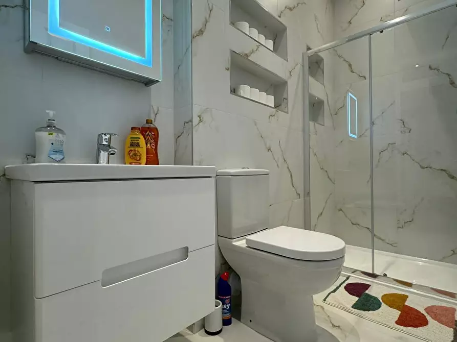 Immagine 9 di Appartamento in affitto  in Junction Road a Islington