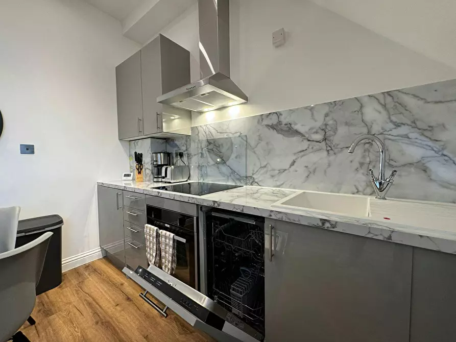 Immagine 8 di Appartamento in affitto  in Junction Road a Islington