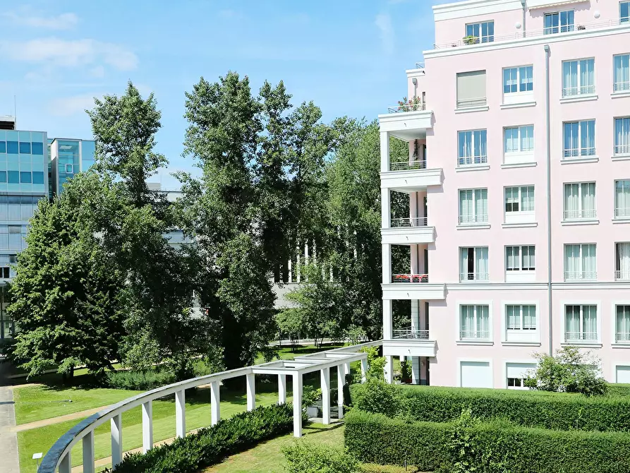 Immagine 9 di Appartamento in affitto  in Von-der-Heydt-Straße a Berlin