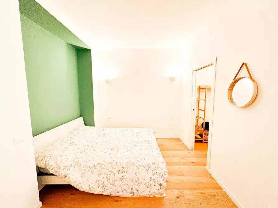 Immagine 9 di Appartamento in affitto  in Via Giambellino a Milano
