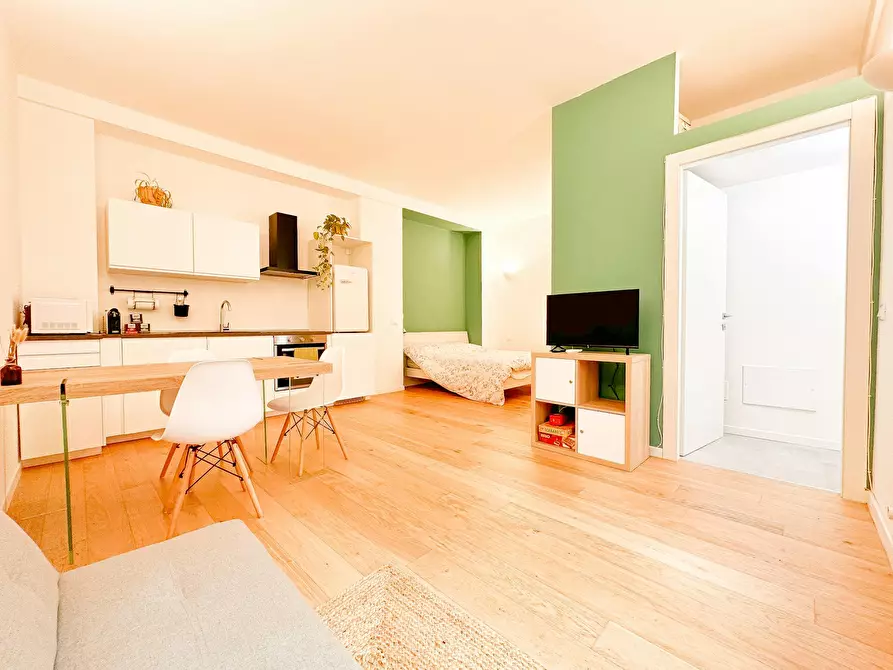 Immagine 3 di Appartamento in affitto  in Via Giambellino a Milano