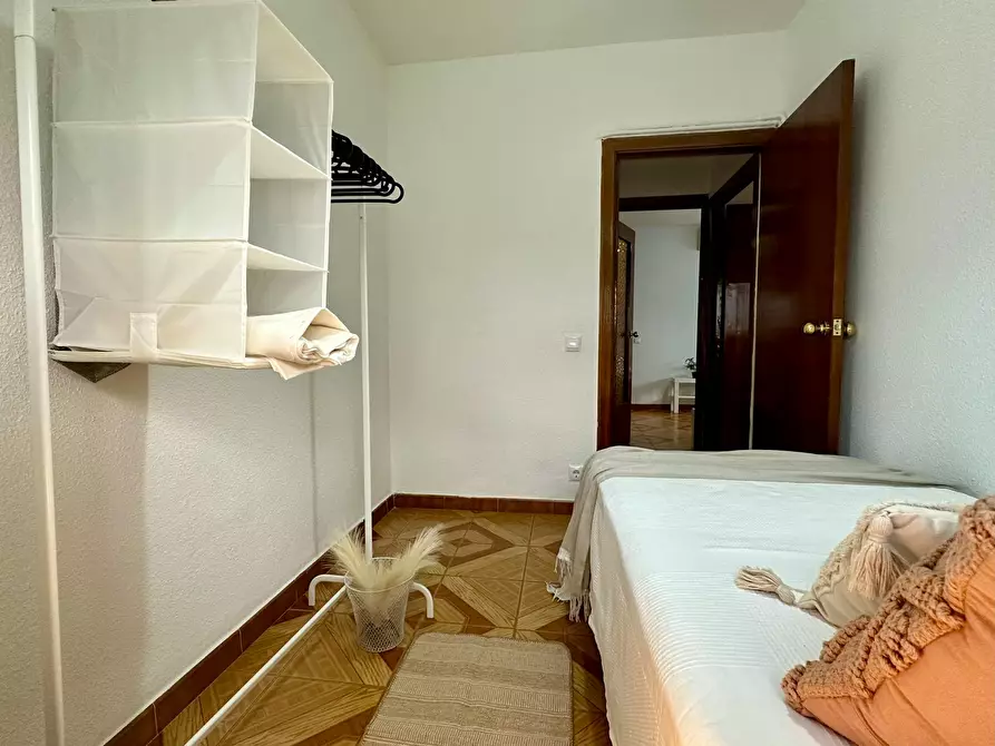 Immagine 10 di Appartamento in affitto  in Calle de San Luciano a Madrid