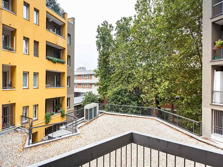 Immagine 9 di Camera in affitto  in Corso Vercelli a Milano