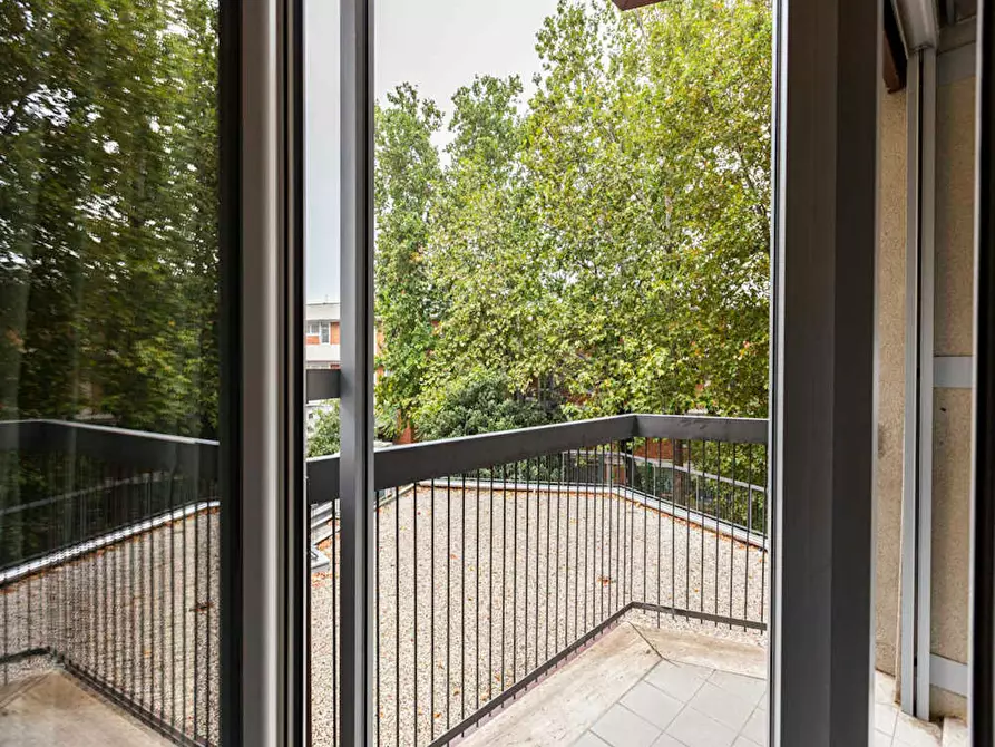 Immagine 10 di Camera in affitto  in Corso Vercelli a Milano