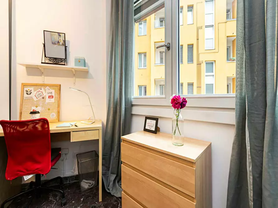 Immagine 6 di Camera in affitto  in Corso Vercelli a Milano
