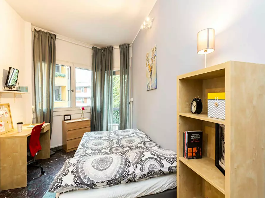 Immagine 2 di Camera in affitto  in Corso Vercelli a Milano