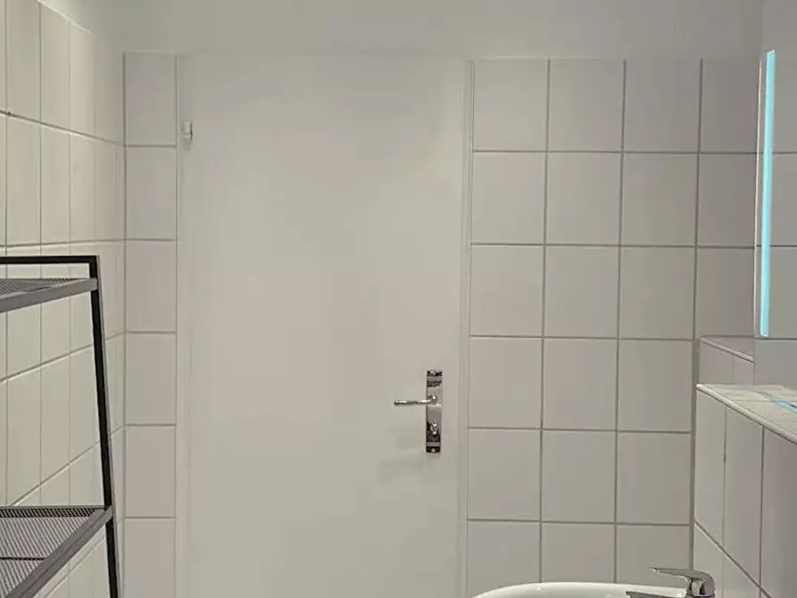 Immagine 7 di Camera in affitto  in Schivelbeiner Straße a Berlin