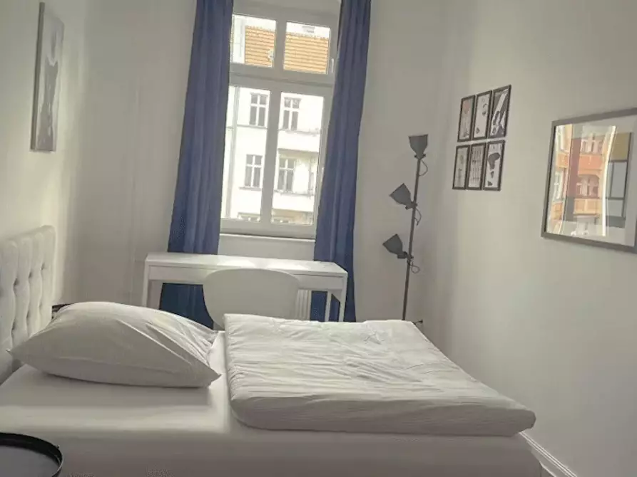 Immagine 2 di Camera in affitto  in Schivelbeiner Straße a Berlin