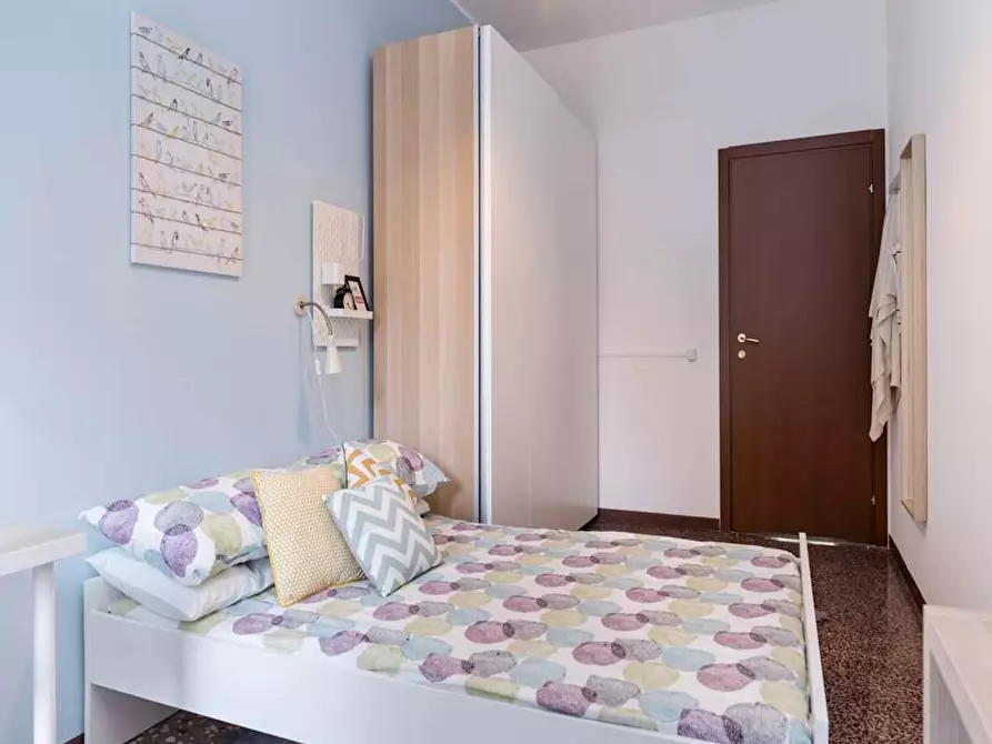 Immagine 1 di Camera in affitto  in Viale Giovanni Vicini a Bologna