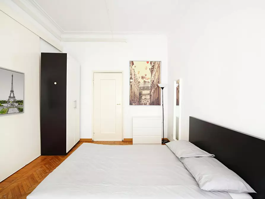 Immagine 5 di Camera in affitto  in Via Raimondo Franchetti a Milano