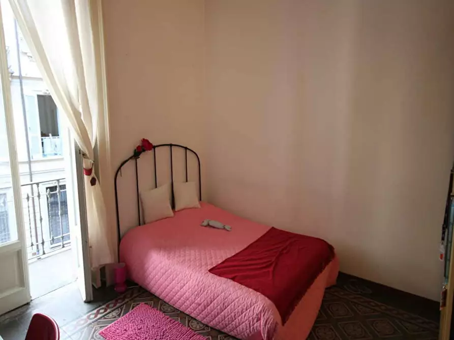 Immagine 2 di Camera in affitto  in Piazza Ventiquattro Maggio a Milano