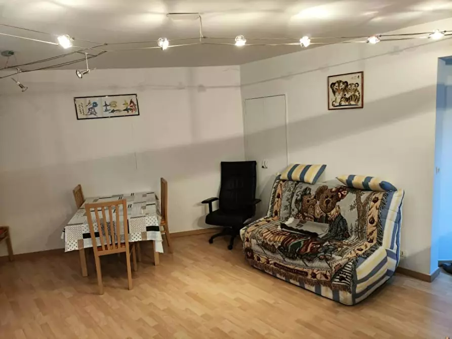 Immagine 6 di Appartamento in affitto  in Rue du Faubourg Montmartre a Paris