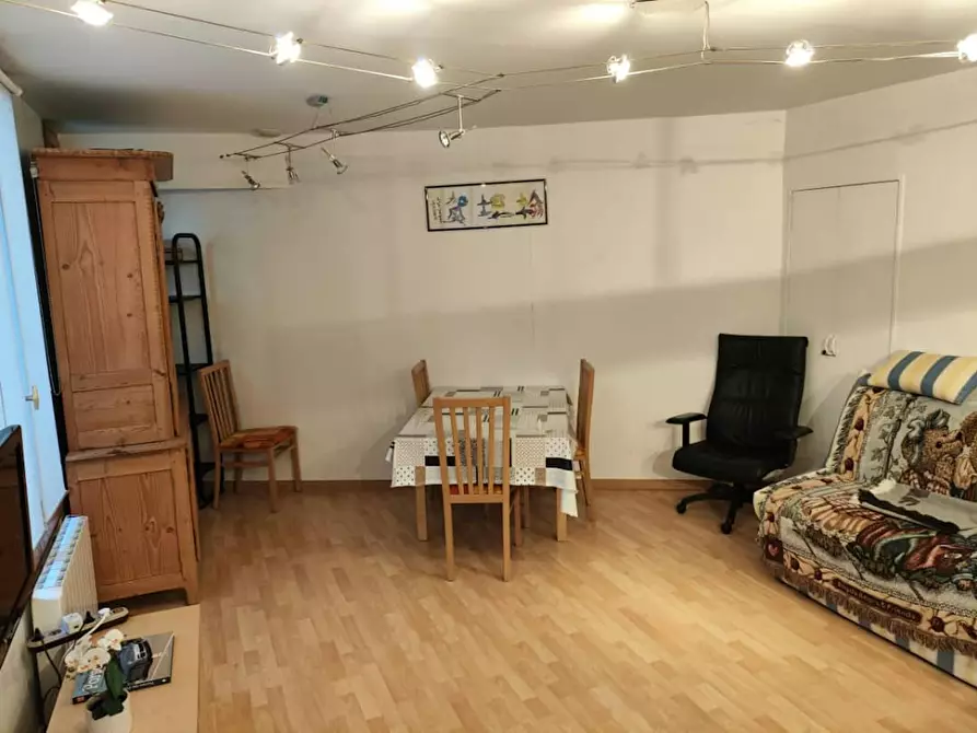 Immagine 5 di Appartamento in affitto  in Rue du Faubourg Montmartre a Paris