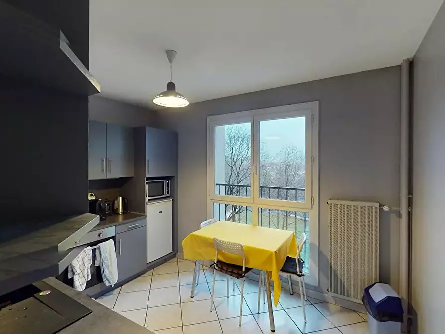 Immagine 10 di Camera in affitto  in Rue Paul Helbronner a Grenoble