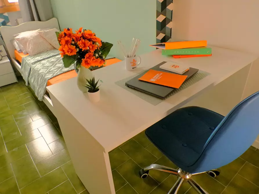 Immagine 9 di Camera in affitto  in Via Rodolfo Mondolfo a Bologna