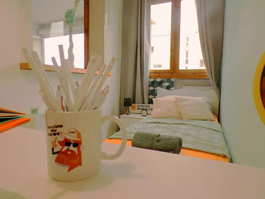 Immagine 1 di Camera in affitto  in Via Rodolfo Mondolfo a Bologna