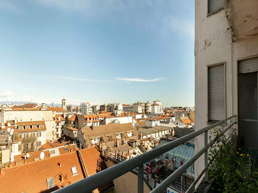 Immagine 8 di Camera in affitto  in Viale Tunisia a Milano