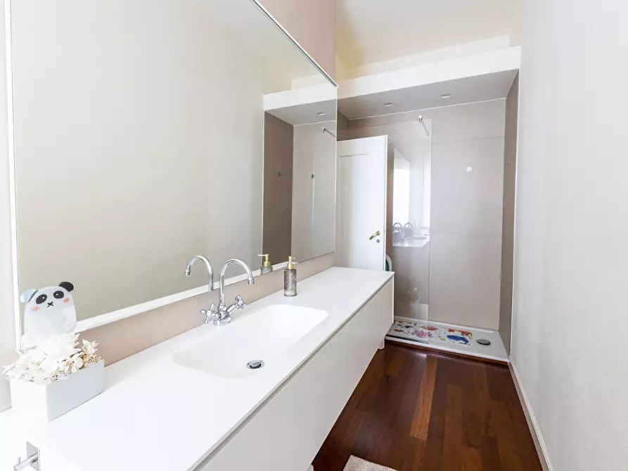 Immagine 7 di Camera condivisa in affitto  in Via Giovanni Brugnoli a Bologna