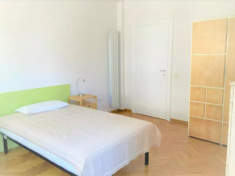 Immagine 2 di Camera in affitto  in Via Carlo Zucchi a Roma