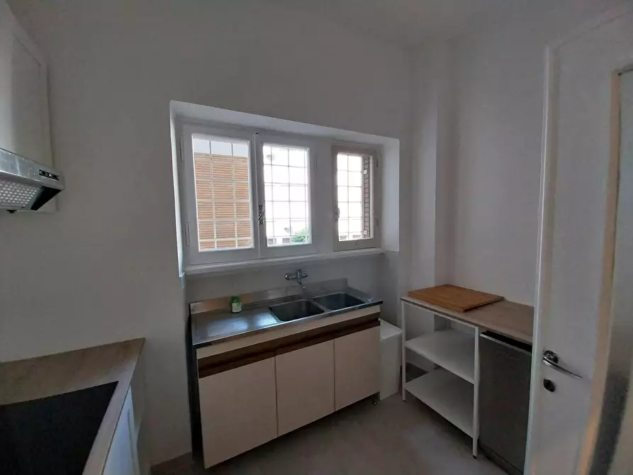 Immagine 5 di Camera in affitto  in Via Carlo Zucchi a Roma