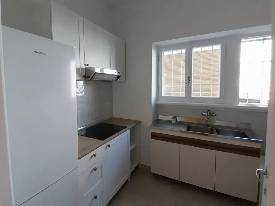 Immagine 4 di Camera in affitto  in Via Carlo Zucchi a Roma