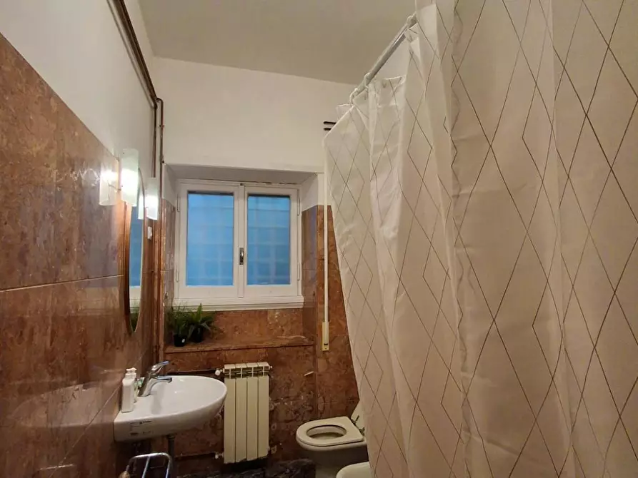 Immagine 10 di Camera in affitto  in Via Carlo Zucchi a Roma