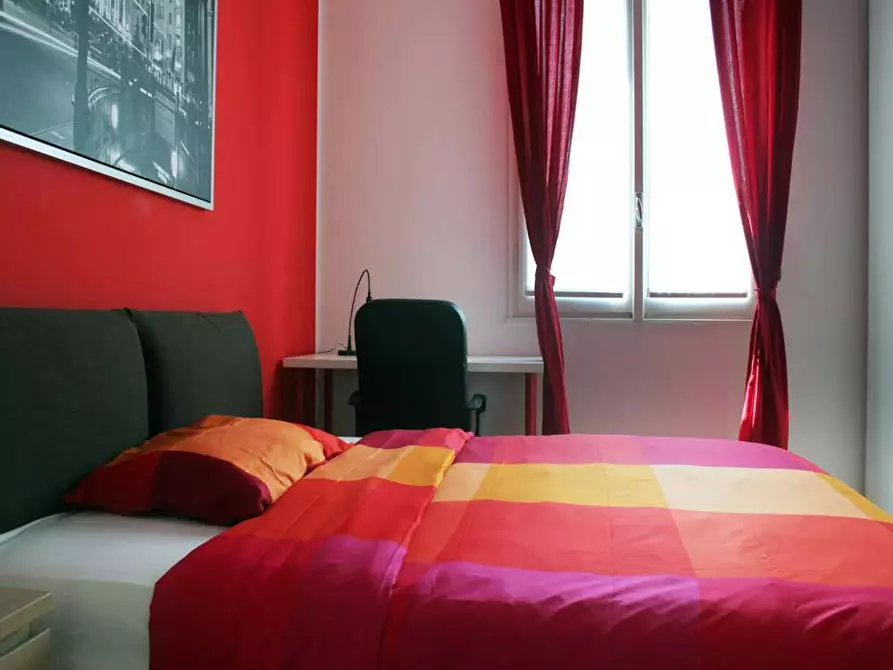 Immagine 1 di Camera in affitto  in Via Salvatore Barzilai a Milano