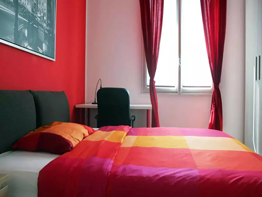 Immagine 3 di Camera in affitto  in Via Salvatore Barzilai a Milano