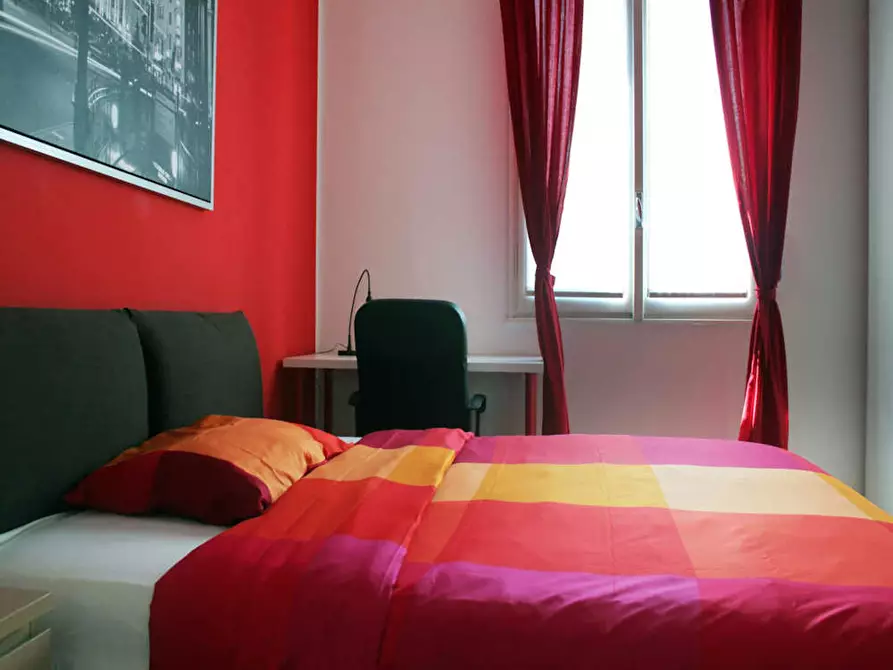 Immagine 3 di Camera in affitto  in Via Salvatore Barzilai a Milano